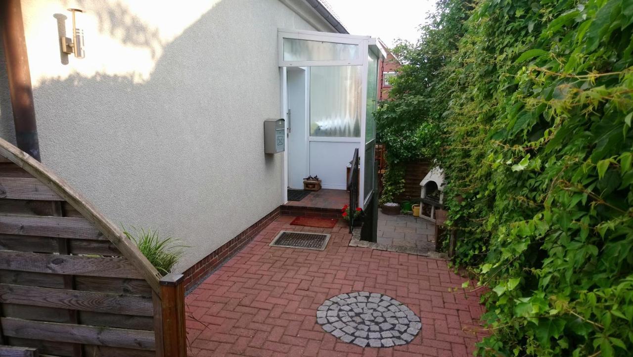 Private Zimmer Bei Der Weser-Ems-Halle 올덴부르크 외부 사진
