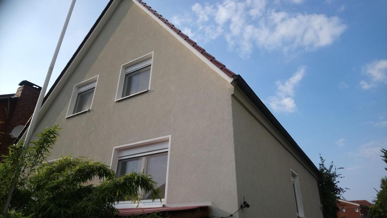 Private Zimmer Bei Der Weser-Ems-Halle 올덴부르크 외부 사진